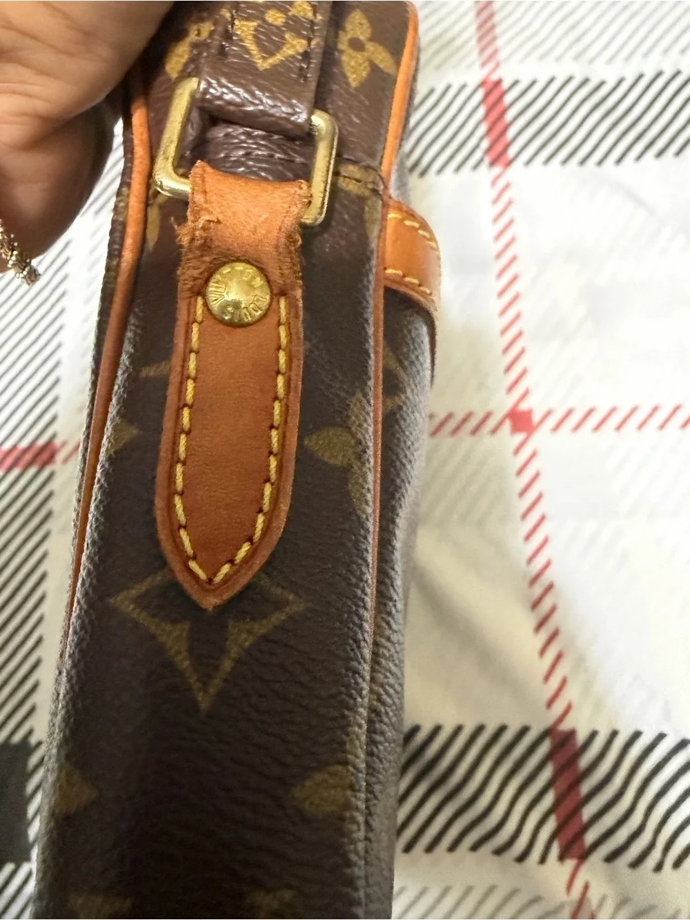 Louis Vuitton Monogram Canvas Small Messenger Bag .